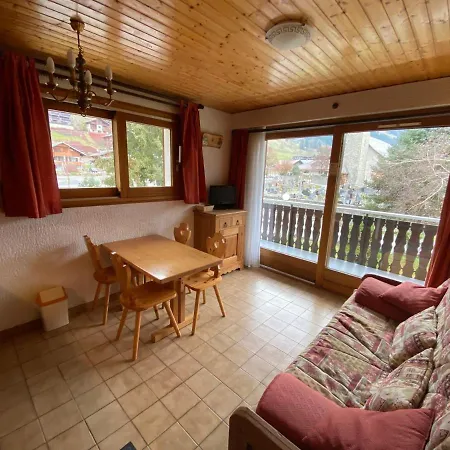18m² Proche Pistes, Balcon, Parking - Fr-1-692-54 Apartment