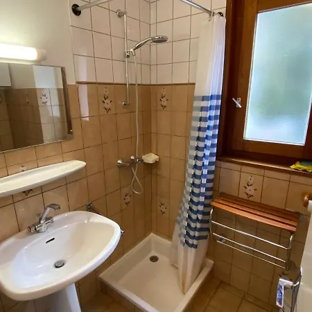 18m² Proche Pistes, Balcon, Parking - Fr-1-692-54 *