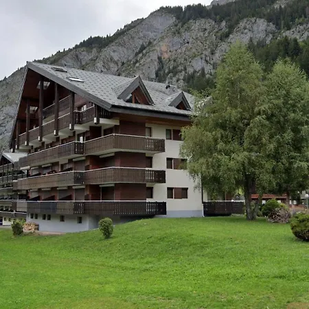 28m² Pres Des Pistes Avec Balcon, Casier A Skis Et Parking. - Fr-1-692-54 Appartement